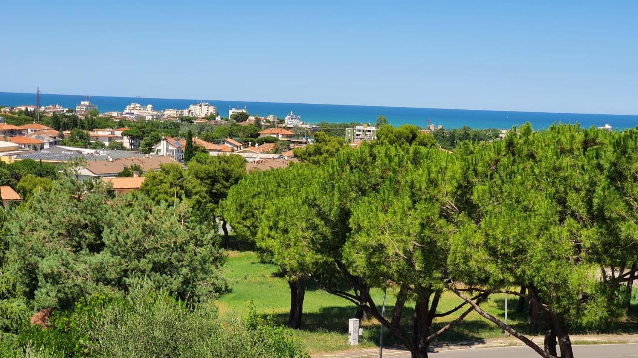 Villetta Panoramica Con Giardino A Riccione Buitenkant foto
